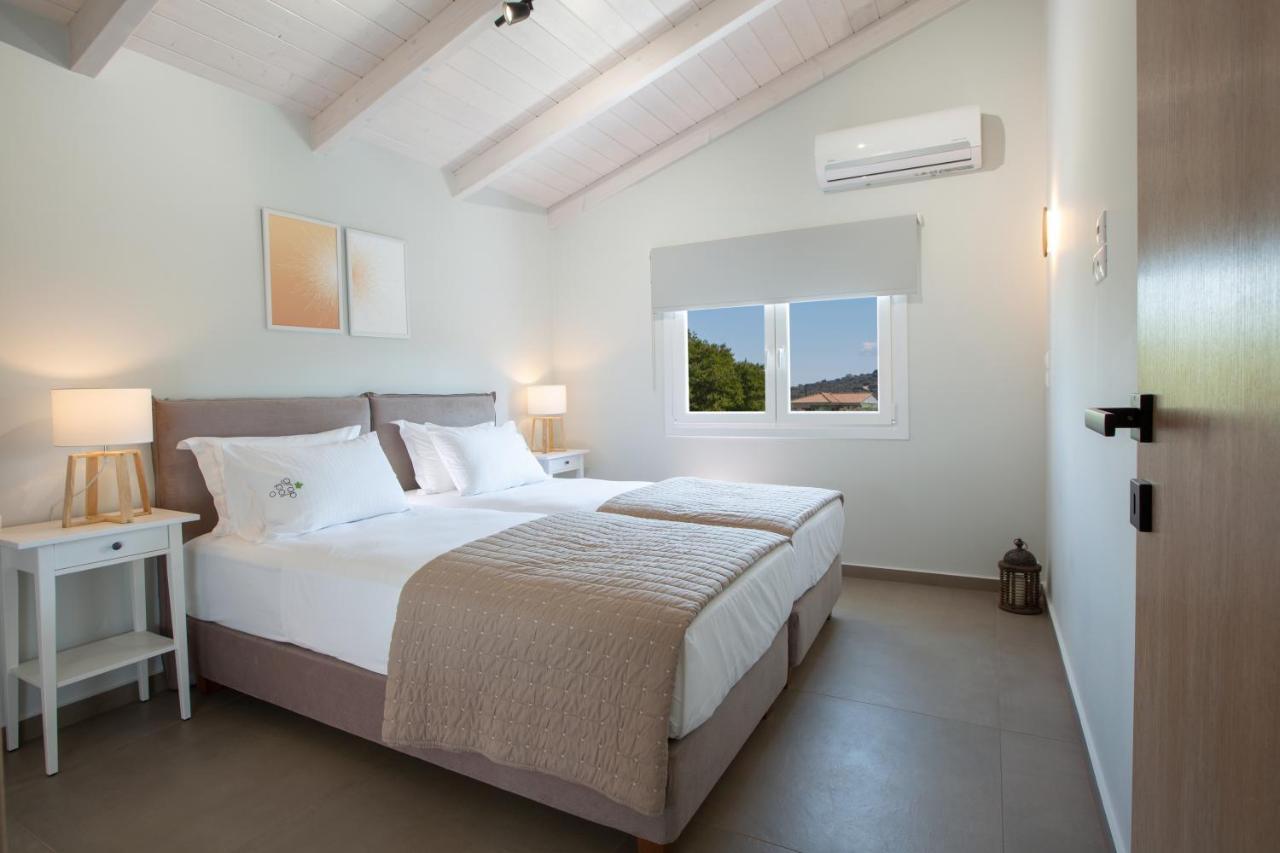 Grappolo Lefkada Villas - Vilana Ideal For Families And Small Groups Apolpaina Luaran gambar